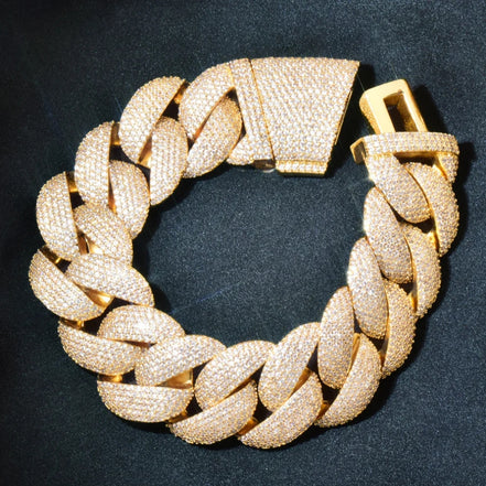 Crub Link Cuban Moissanite Bracelet