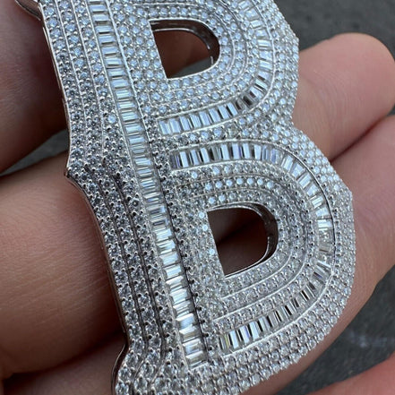 Excellent Cut Moissanite 925 Silver Name Latter Pendant