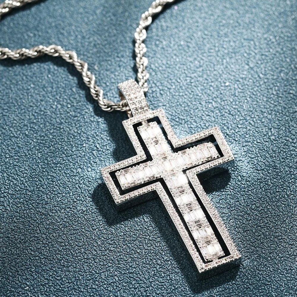 Crisscross Moissanite Diamond Silver Pendant For Men's