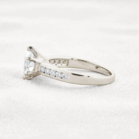 VVS1 Clarity Moissanite Round Cut Channel Set Engagement Ring