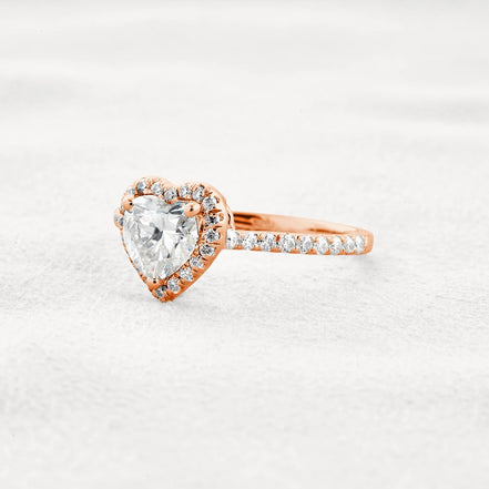 Heart Cut VVS1 Moissanite Diamond Halo Engagement Ring