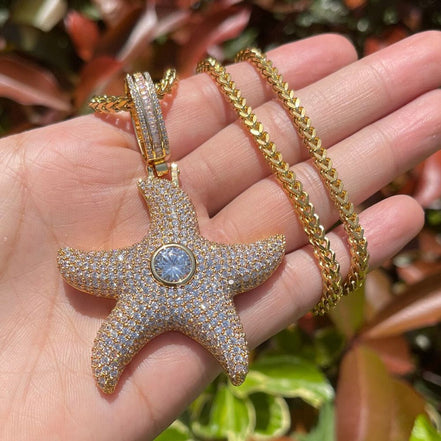 Mossanite Center Stone Superstar Starfish Flooded Ice Streetwear Pendant