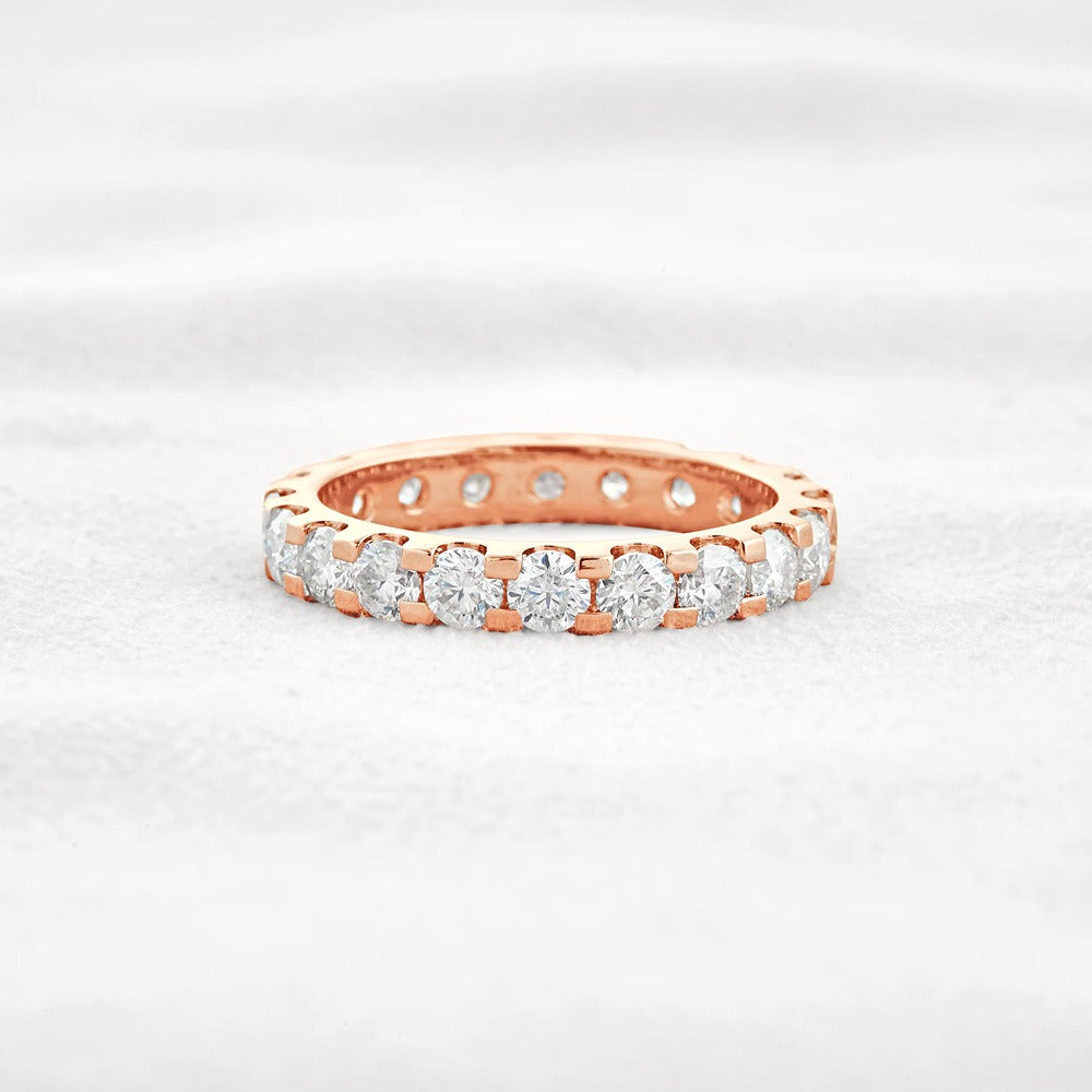 VVS1 Moissanite Diamond Round Cut Full Eternity Band For Her