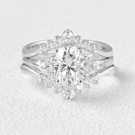 Oval Cut Side Accent Moissanite Gift Bridal Set For Women