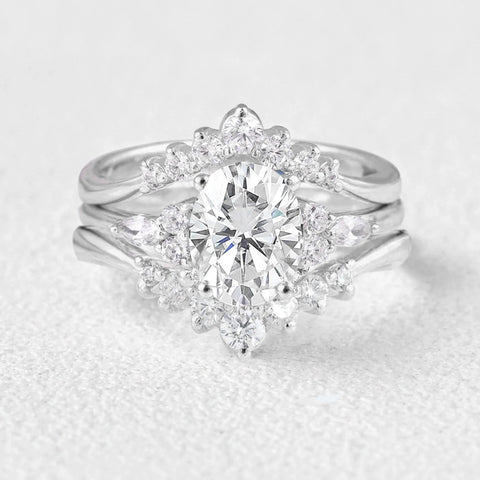 Oval Cut Side Accent Moissanite Gift Bridal Set For Women