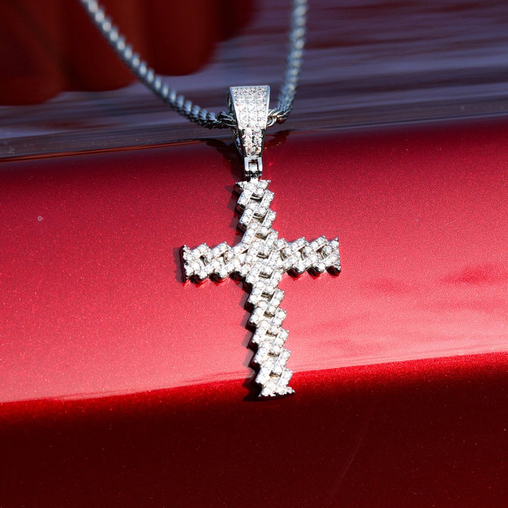 Hip Hop Iced Out Cross Moissanite Pendant