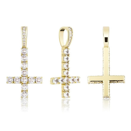 Cross Criss VVS1 Clarity Moissanite Diamond Pendant