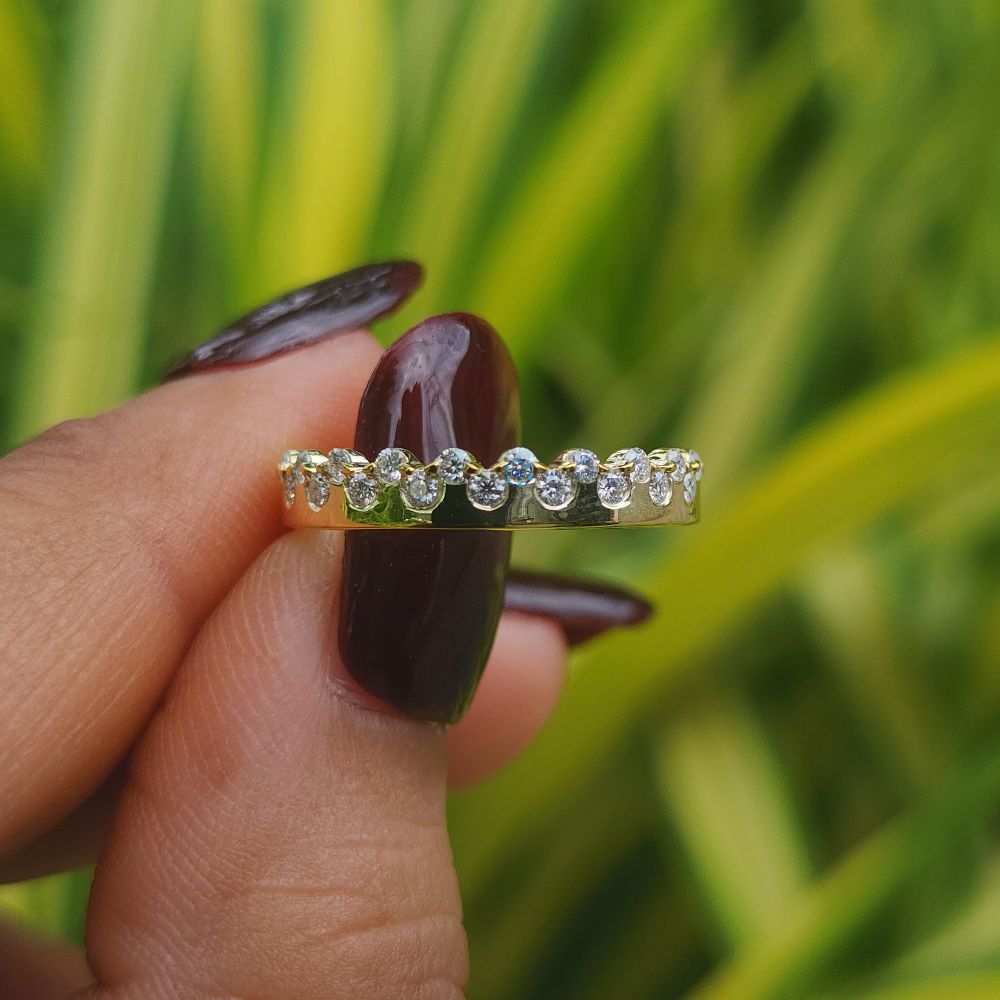 IGI Certified Round Cut Lab Grown Diamond Band For Women