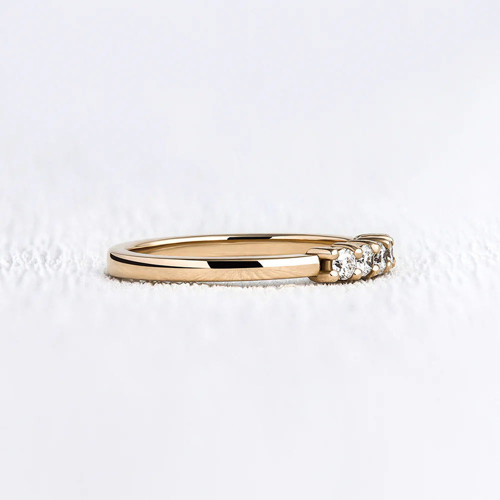 Five Stone D Color Moissanite Diamond Round Cut Band