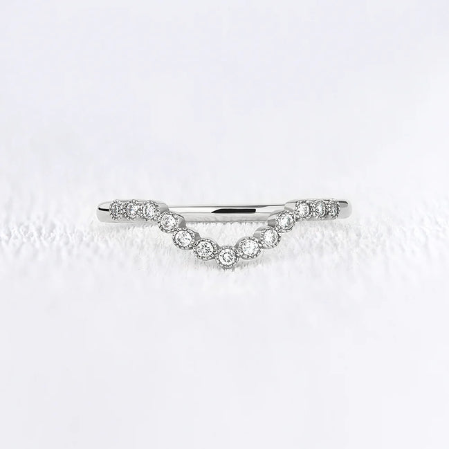 D Color Moisanite Round Cut Curved Style Band