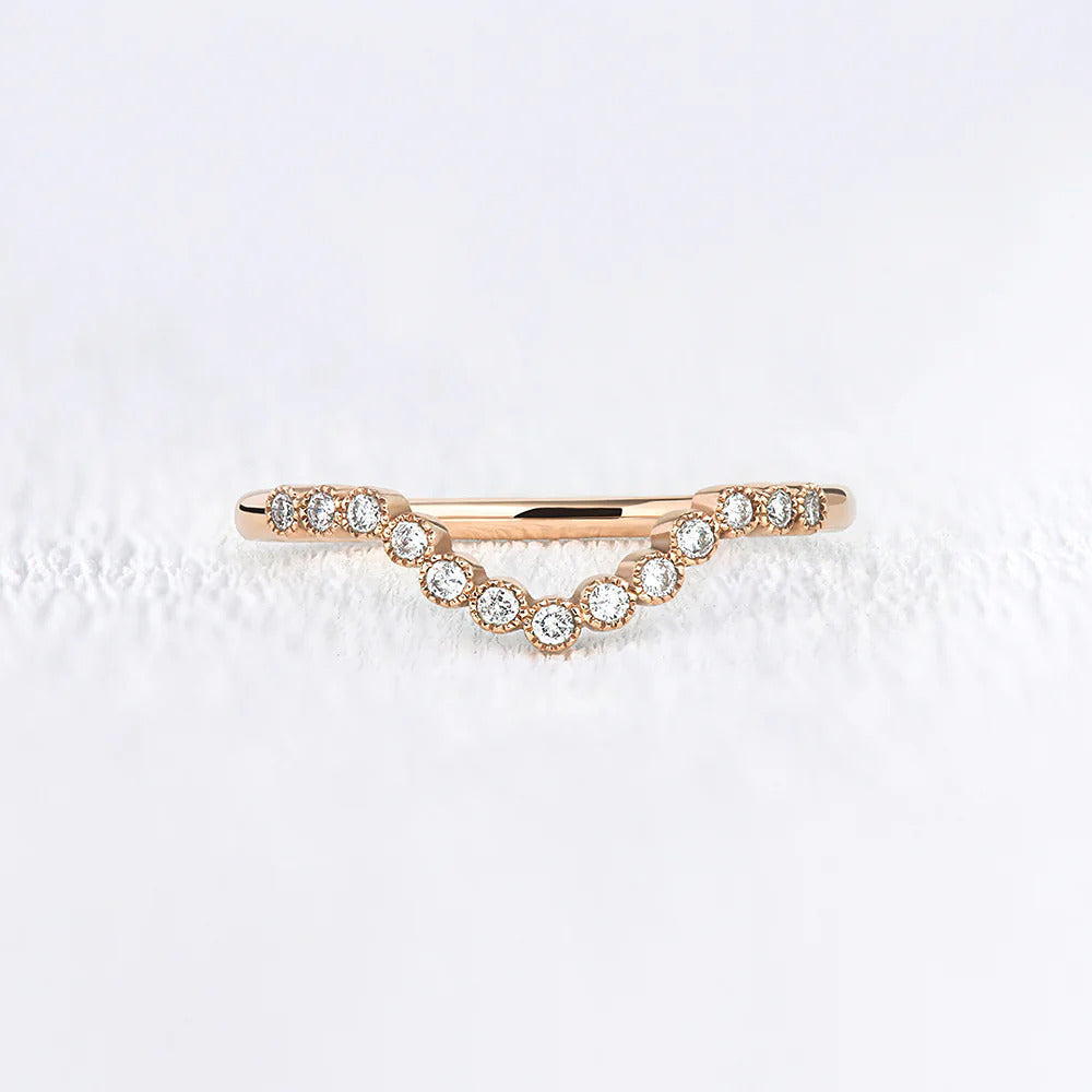 D Color Moisanite Round Cut Curved Style Band