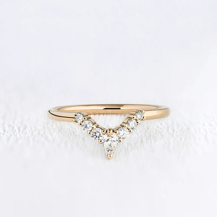 Colorless Moissanite Pear & Round Cut Chevron Shape Band