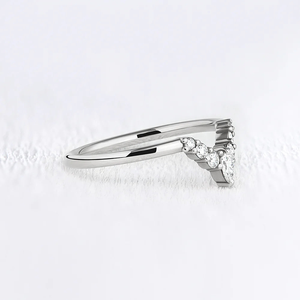 Colorless Moissanite Pear & Round Cut Chevron Shape Band