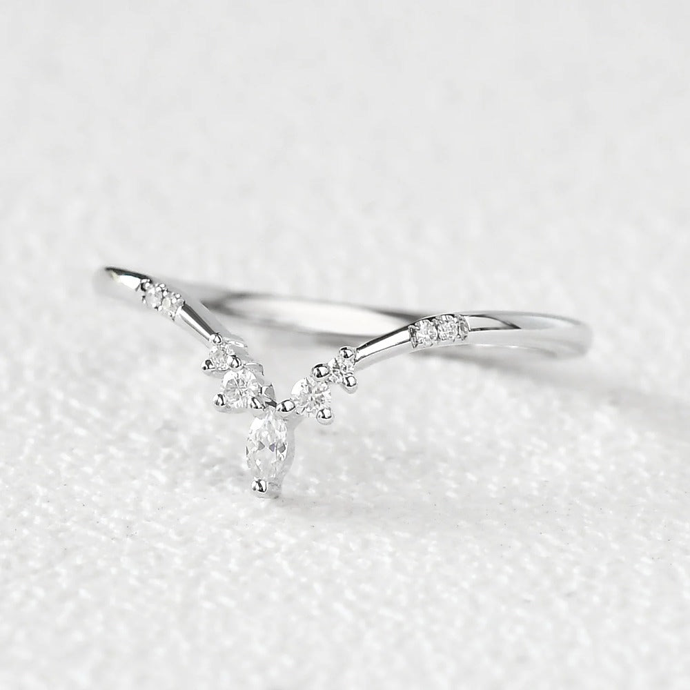 Marquise & Round Cut Chevron Style Moissanite Band