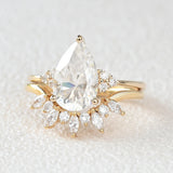 Side Accent Pear Cut D Color Moissanite Wedding Ring Set