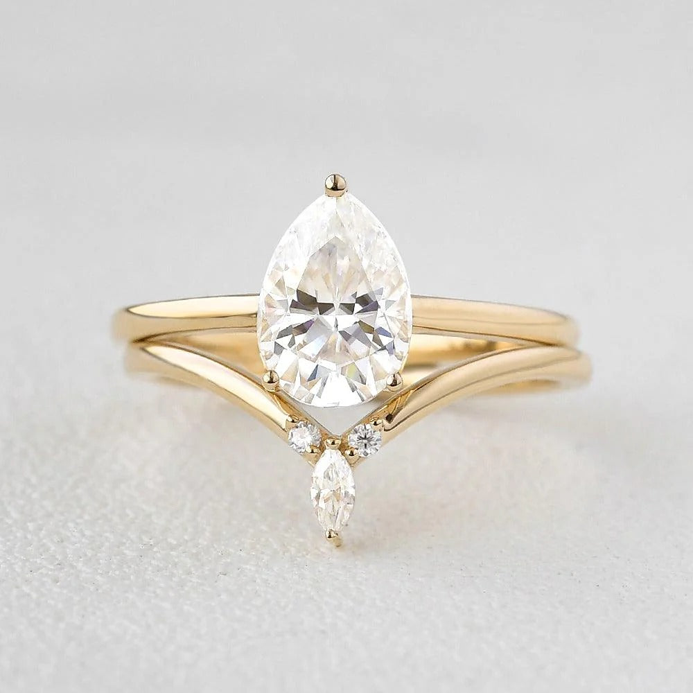1.75CT Pear Solitaire VVS1 Moissanite Ring Set For Women