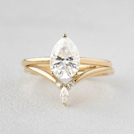 1.75CT Pear Solitaire VVS1 Moissanite Ring Set For Women