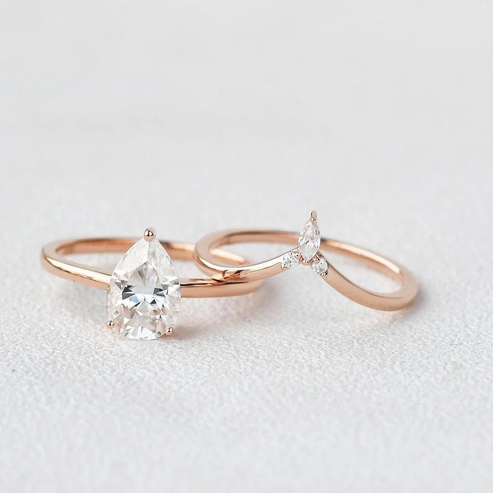 1.75CT Pear Solitaire VVS1 Moissanite Ring Set For Women