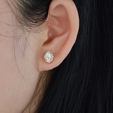 VVS1 Moissanite Round & Oval Cut Stud Push Back Earrings