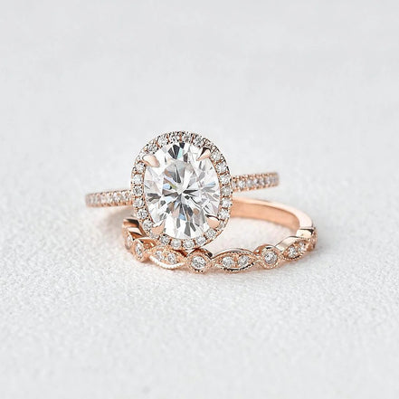 Oval Cut Moissanite D Color Vintage Halo Wedding Set For Women