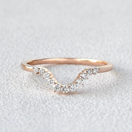 Curved Shape Round Cut Eternity Moissnaite Wedding Band