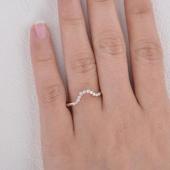 Curved Shape Round Cut Eternity Moissnaite Wedding Band