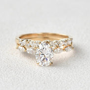 Oval Cut Five Stone Moissanite Wedding Ring Set For Women