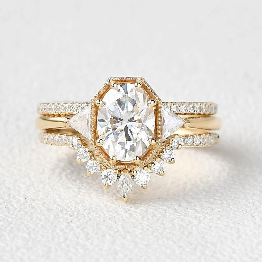 Oval Cut Filigree Three Stone Moissnaite Wedding Ring Set For Women