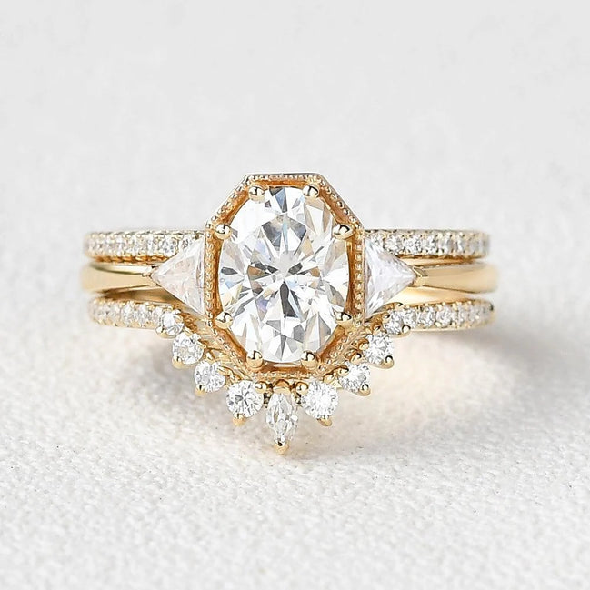 Oval Cut Filigree Three Stone Moissnaite Wedding Ring Set For Women