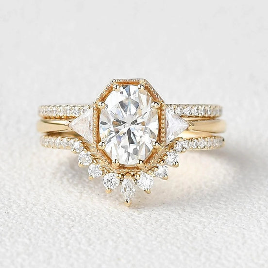 Oval Cut Filigree Three Stone Moissnaite Wedding Ring Set For Women