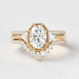 Oval Cut Filigree Three Stone Moissnaite Wedding Ring Set For Women