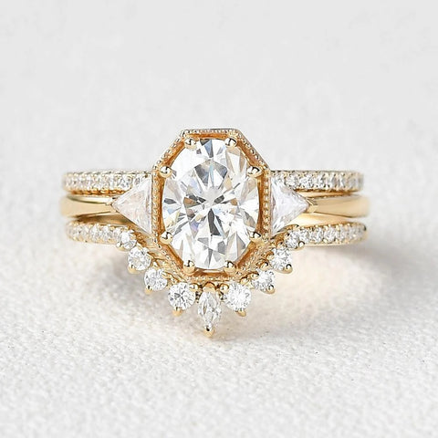 Oval Cut Filigree Three Stone Moissnaite Wedding Ring Set For Women