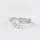 Moissanite Oval Cut Solitaire Wedding Ring Set For Women
