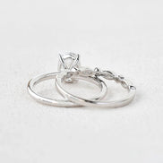 Moissanite Oval Cut Solitaire Wedding Ring Set For Women