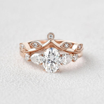 Five Stone Oval Cut Lab Crated Moissanite Ring Set