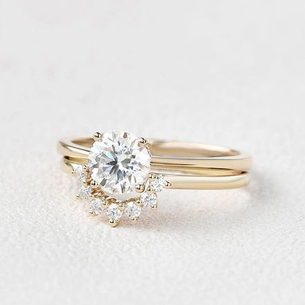 Moissanite Round Cut Solitaire Wedding Ring Set