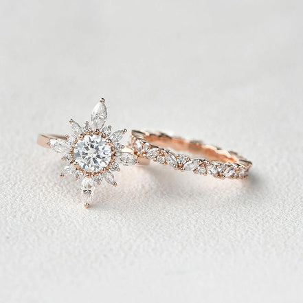 Round Cut Moissnaite Floral Halo Fancy Wedding Ring Set