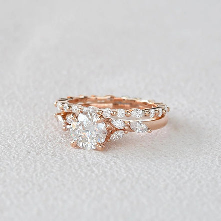 Round Cut Moissanite Vintage Wedding Ring Set