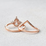 Side Accent Pear Cut Moissanite Wedding Ring Set For Women