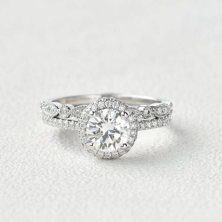 Round Cut Vintage Halo Colorless Moissanite Wedding Ring Set