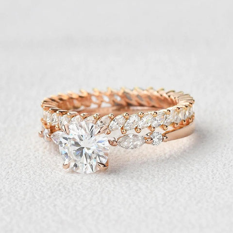 Round Cut Five Stone VVS1 Moissanite Bridal Set For Women