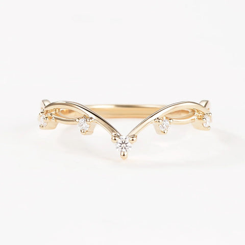 Round Cut Twisted VVS1 Moissanite Valentine Day Gift For Her
