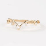 Round Cut Twisted VVS1 Moissanite Valentine Day Gift For Her