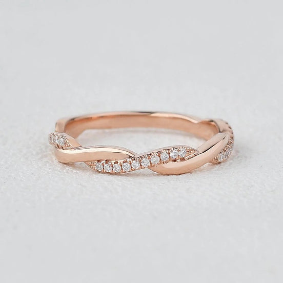 Round Cut Twisted D Color Moissanite Band Birthday Gift For Women