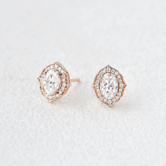 VVS1 Moissanite Round & Oval Cut Stud Push Back Earrings