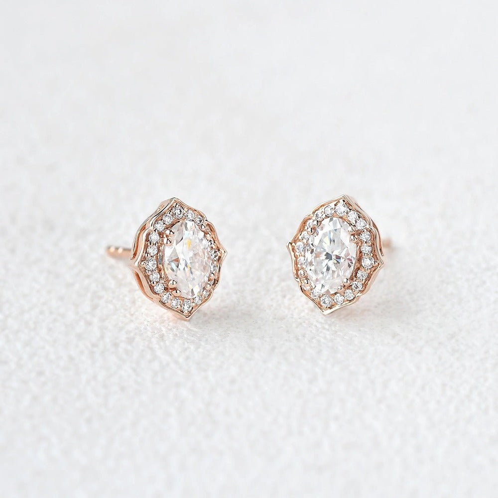 VVS1 Moissanite Round & Oval Cut Stud Push Back Earrings