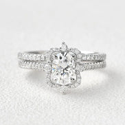 Oval Cut Vintage Halo D Color Moissanite Bridal Ring Set