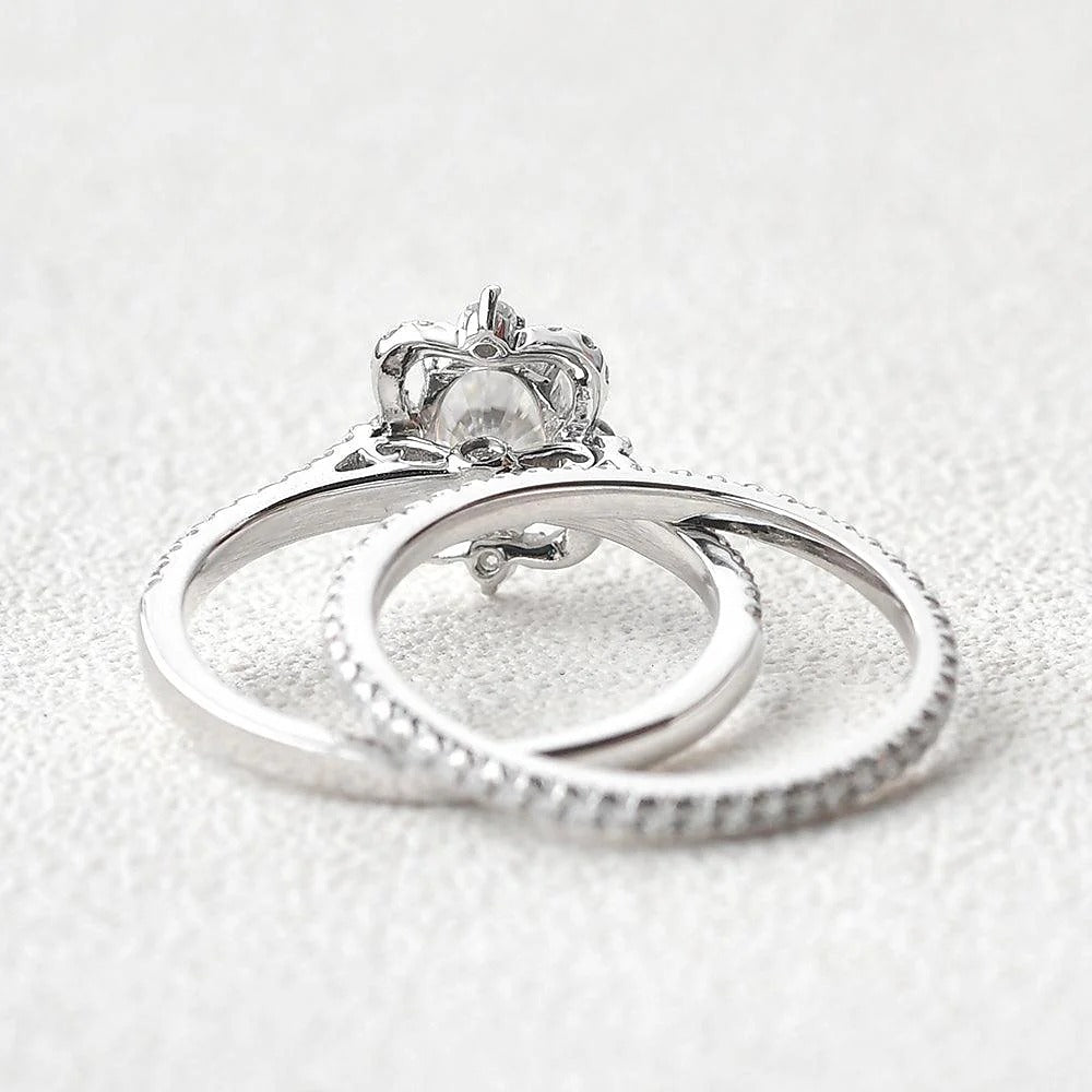 Oval Cut Vintage Halo D Color Moissanite Bridal Ring Set