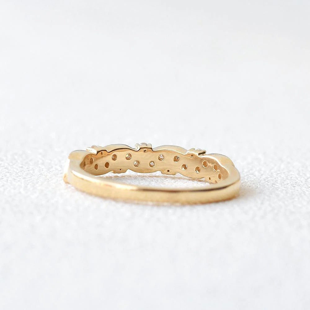 VVS1 Round Cut Moissanite Unique Eternity Band For Bride