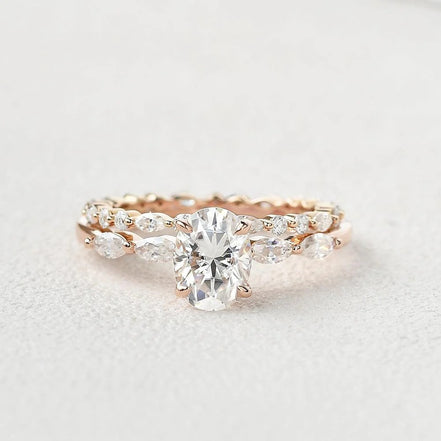 Colorless Moissanite Five Stone Oval Cut Bridal Ring Set For Women